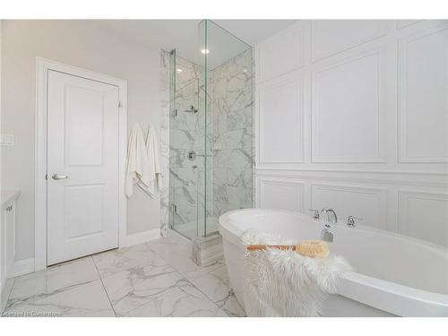 430 Wheat Boom Drive, Oakville, ON - Indoor Photo Showing Bathroom