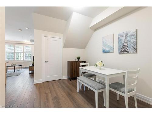 716-665 Cricklewood Drive, Mississauga, ON - Indoor Photo Showing Dining Room