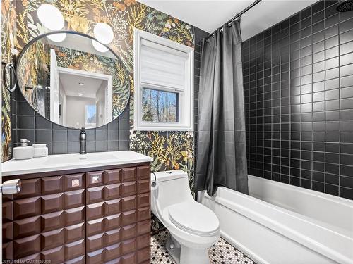 7609 Somerset Park, Washago, ON - Indoor Photo Showing Bathroom