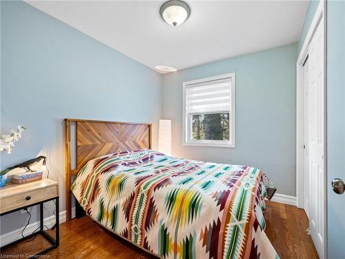 7609 Somerset Park, Washago, ON - Indoor Photo Showing Bedroom