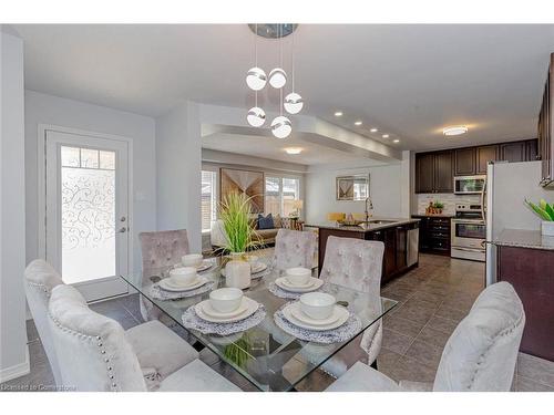 201 Seabrook Drive, Kitchener, ON - Indoor Photo Showing Dining Room