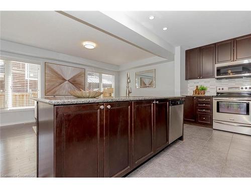 201 Seabrook Drive, Kitchener, ON - Indoor Photo Showing Kitchen