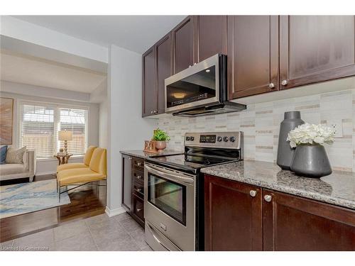 201 Seabrook Drive, Kitchener, ON - Indoor Photo Showing Kitchen