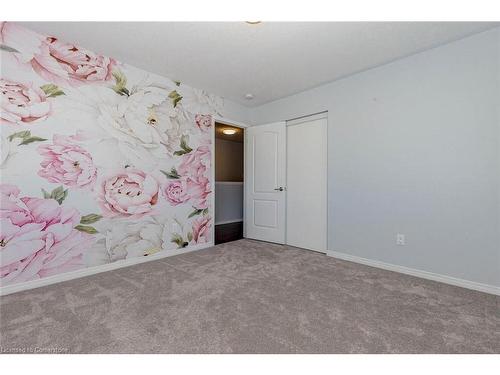 201 Seabrook Drive, Kitchener, ON - Indoor Photo Showing Bedroom