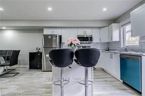 55-7768 Ascot Circle, Niagara Falls, ON - Indoor Photo Showing Kitchen