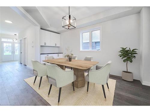 10 Castro Lane, Caledonia, ON - Indoor Photo Showing Dining Room