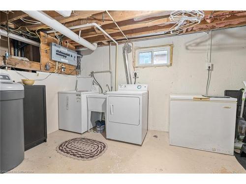 48 Mcgilvray Crescent, Georgetown, ON - Indoor Photo Showing Laundry Room