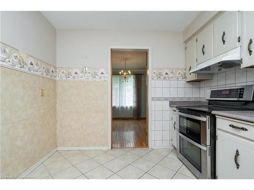 Main-638 Carlton Street, St. Catharines, ON - Indoor Photo Showing Kitchen