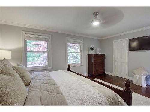 996 Cresthampton Lane, Mississauga, ON - Indoor Photo Showing Bedroom