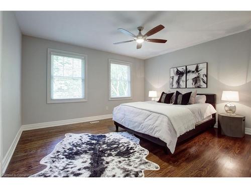 996 Cresthampton Lane, Mississauga, ON - Indoor Photo Showing Bedroom