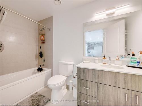 1310-15 Glebe Street, Cambridge, ON - Indoor Photo Showing Bathroom