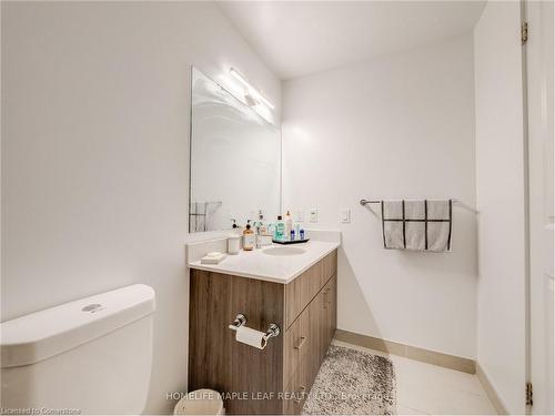 1310-15 Glebe Street, Cambridge, ON - Indoor Photo Showing Bathroom