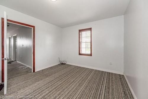 1388 Highway No. 6 N, Flamborough, ON - Indoor Photo Showing Other Room