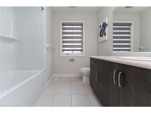 4508 Shuttleworth Drive, Niagara Falls, ON - Indoor Photo Showing Bathroom