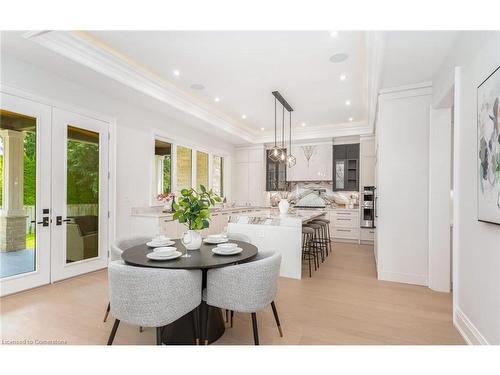 1306 Tansley Drive, Oakville, ON - Indoor Photo Showing Dining Room