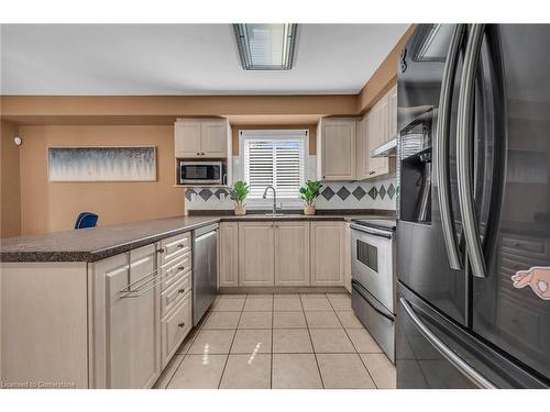 971 West 5Th Street, Hamilton, ON - Indoor Photo Showing Kitchen