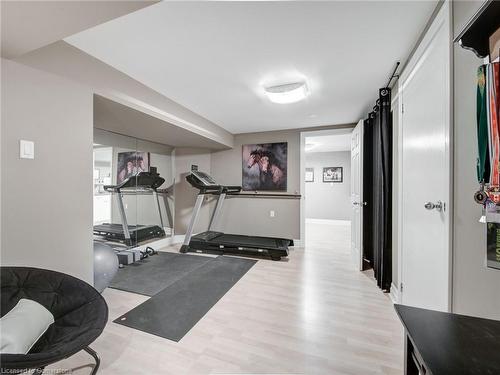 2547 Armour Crescent, Burlington, ON - Indoor Photo Showing Gym Room