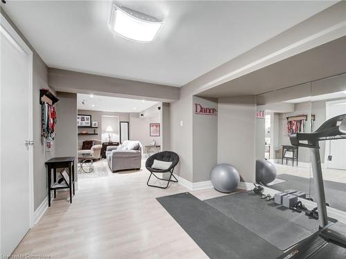 2547 Armour Crescent, Burlington, ON - Indoor Photo Showing Gym Room