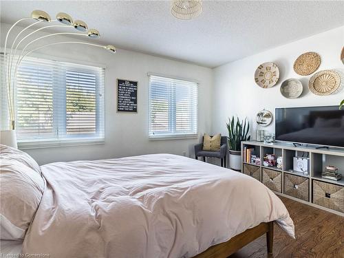 Bl131-131 Brickworks Lane, Toronto, ON - Indoor Photo Showing Bedroom