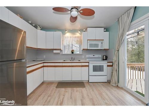 53 Lindale Avenue, Tiny, ON - Indoor Photo Showing Kitchen With Double Sink