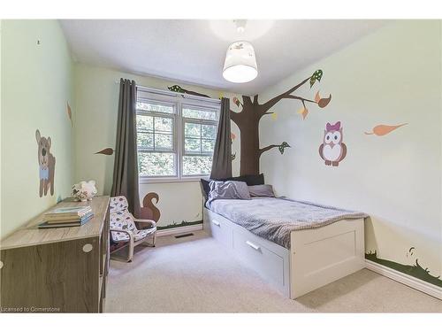 157-1951 Rathburn Road E, Mississauga, ON - Indoor Photo Showing Bedroom