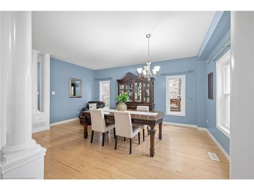 35 Freure Drive, Cambridge, ON - Indoor Photo Showing Dining Room