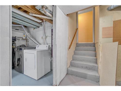 370 Fountain Street S, Cambridge, ON - Indoor Photo Showing Laundry Room