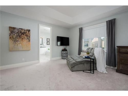 1644 Rizzardo Crescent, Innisfil, ON - Indoor Photo Showing Living Room