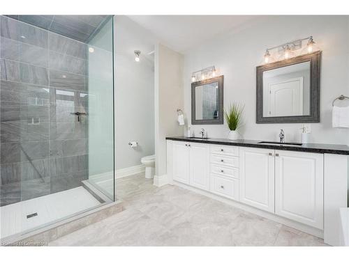 1644 Rizzardo Crescent, Innisfil, ON - Indoor Photo Showing Bathroom