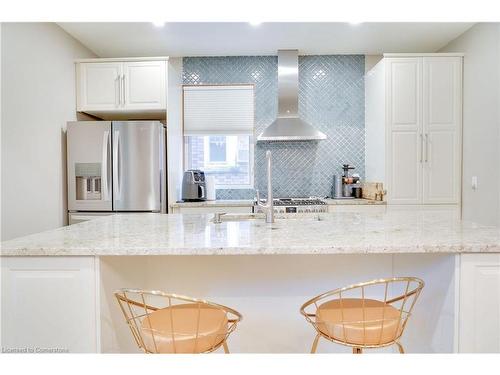 77 Proctor Boulevard, Hamilton, ON - Indoor Photo Showing Kitchen With Upgraded Kitchen