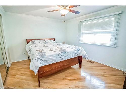 102 Pennyhill Drive, Toronto, ON - Indoor Photo Showing Bedroom