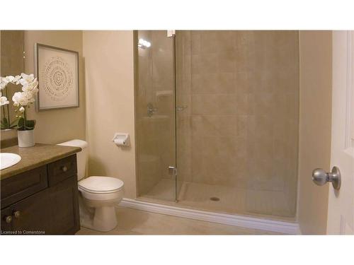 523 Windflower Crescent, Kitchener, ON - Indoor Photo Showing Bathroom