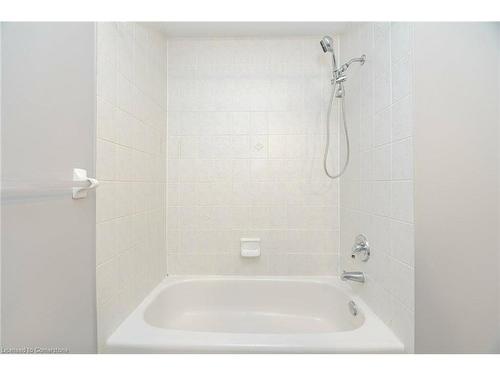 1063 Zimmerman Crescent, Milton, ON - Indoor Photo Showing Bathroom