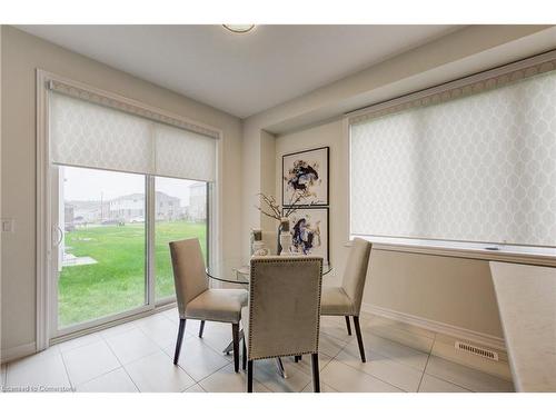 18 Elliot Avenue E, Fergus, ON - Indoor Photo Showing Dining Room