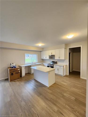 131 Hillcrest Road, Port Colborne, ON - Indoor Photo Showing Kitchen