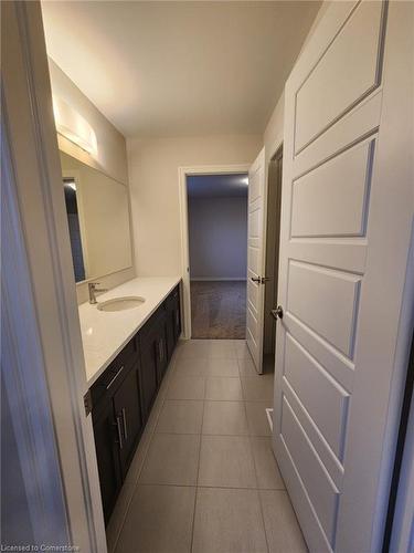 131 Hillcrest Road, Port Colborne, ON - Indoor Photo Showing Bathroom