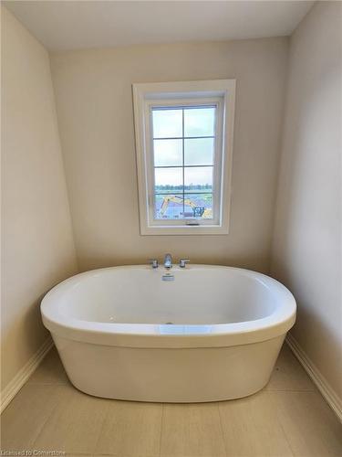 131 Hillcrest Road, Port Colborne, ON - Indoor Photo Showing Bathroom