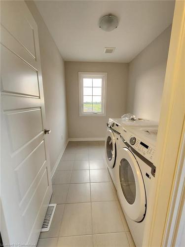 131 Hillcrest Road, Port Colborne, ON - Indoor Photo Showing Laundry Room