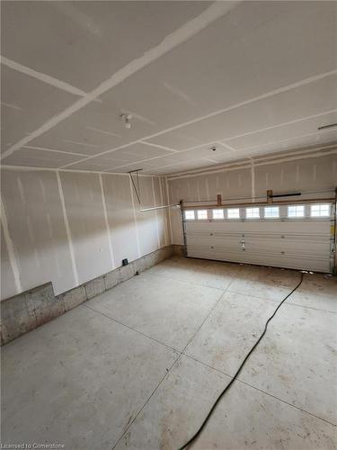 131 Hillcrest Road, Port Colborne, ON - Indoor Photo Showing Garage