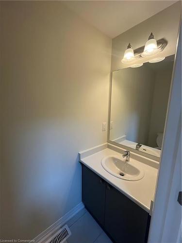 8 Capton Street Street, Brantford, ON - Indoor Photo Showing Bathroom