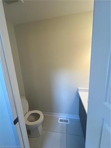 8 Capton Street Street, Brantford, ON - Indoor Photo Showing Bathroom