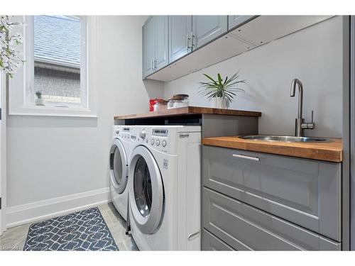 31-80 New Lakeshore Road, Port Dover, ON - Indoor Photo Showing Laundry Room