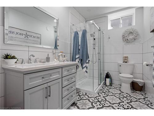 31-80 New Lakeshore Road, Port Dover, ON - Indoor Photo Showing Bathroom