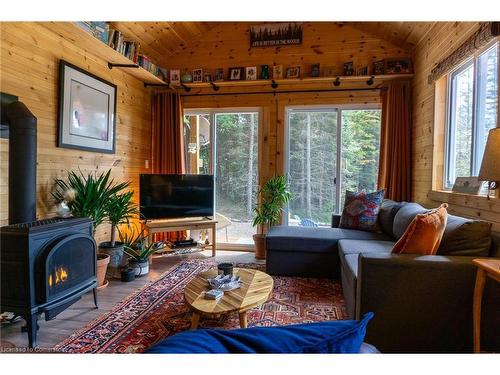 17-93 Rye Road, South River, ON - Indoor Photo Showing Living Room With Fireplace