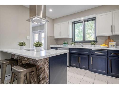 50 Bechtel Street, Cambridge, ON - Indoor Photo Showing Kitchen