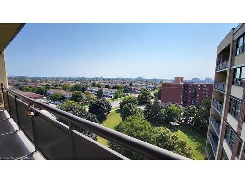 912-5 Frith Road, Toronto, ON - Outdoor With Balcony With View With Exterior