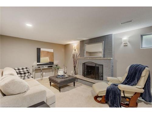 1115 Saginaw Crescent, Mississauga, ON - Indoor Photo Showing Living Room With Fireplace