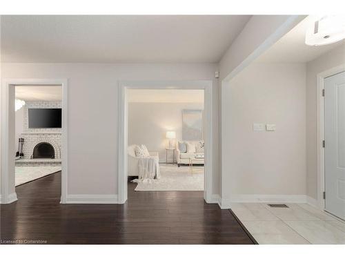 1115 Saginaw Crescent, Mississauga, ON - Indoor Photo Showing Other Room