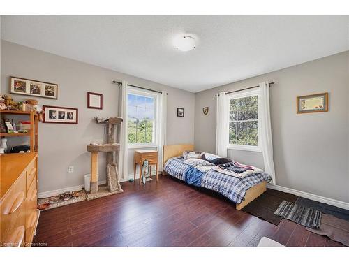 155 Clyde Street, Mount Forest, ON - Indoor Photo Showing Bedroom