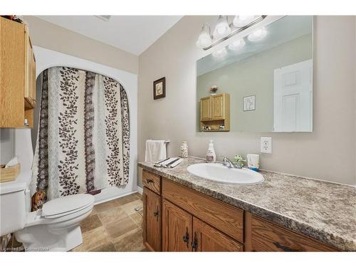 155 Clyde Street, Mount Forest, ON - Indoor Photo Showing Bathroom